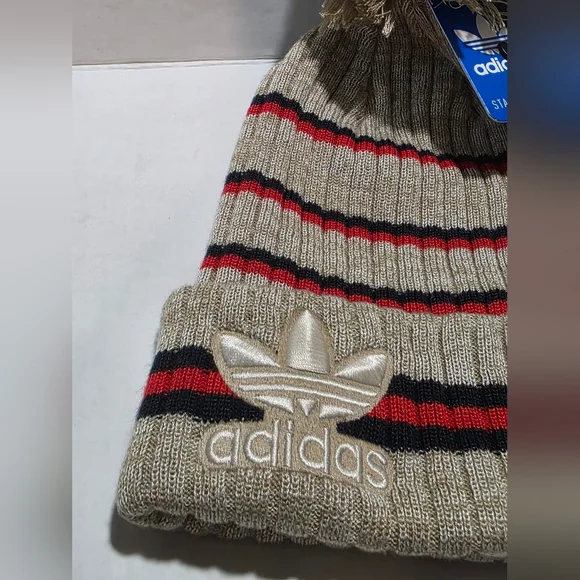 New Adidas Pom Pom Beanie Originals 90's Stripes NWT Unisex Adult Standard Fit - Picture 3 of 7